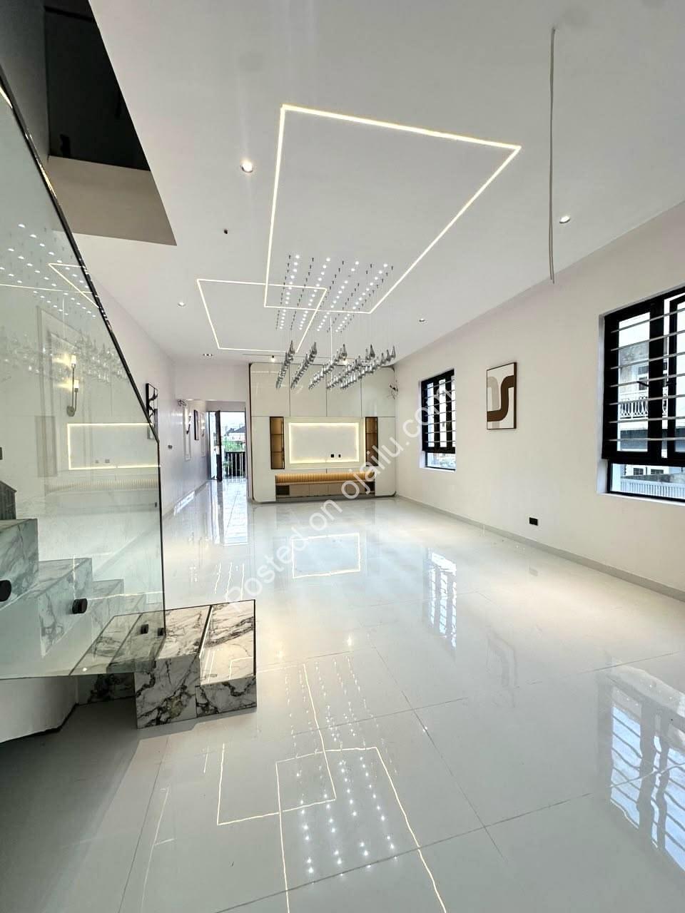 5-Bed Semi-Detached Duplex + Pool & BQ in Ajah