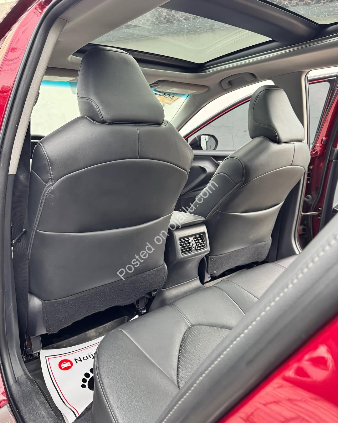 Fully Loaded 2018 Toyota Camry XSE – Panoramic Roof & Low Miles