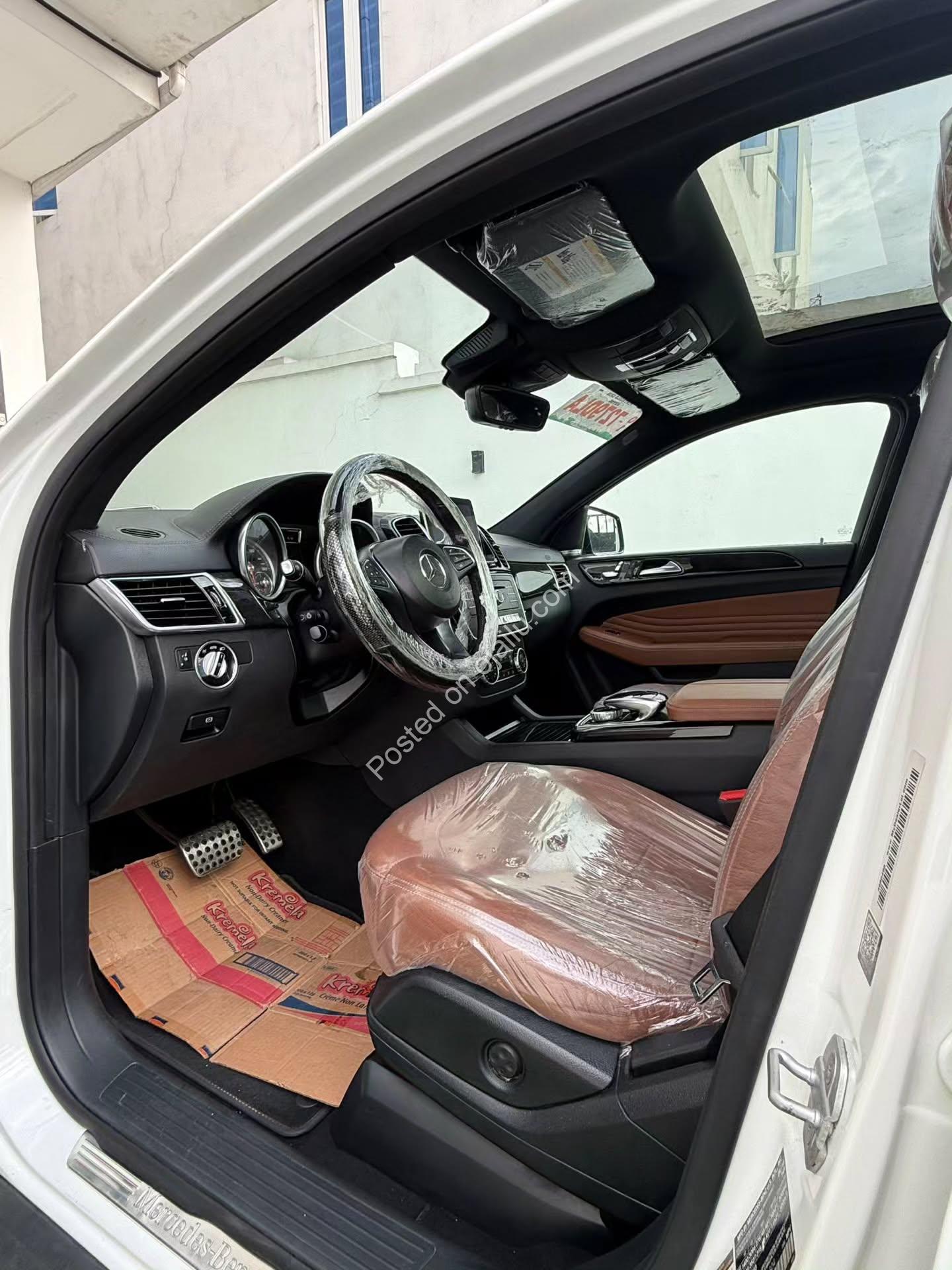 Load-Edge 2016 Mercedes-Benz GLE 450, Full Options