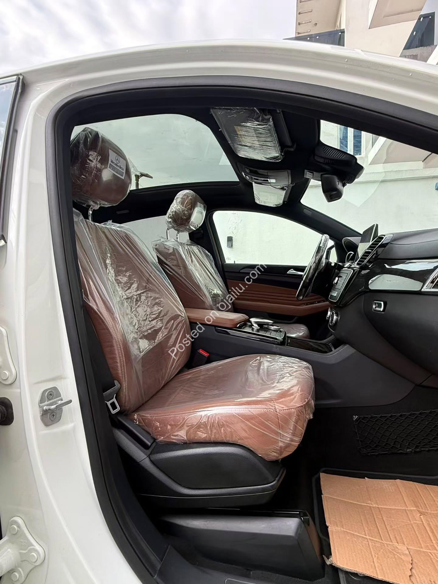 Load-Edge 2016 Mercedes-Benz GLE 450, Full Options