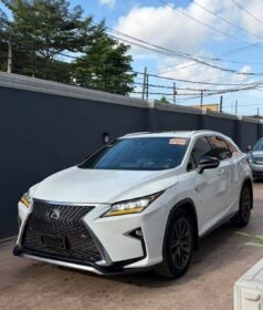 Sleek 2017 Lexus RX350 – Extremely Clean