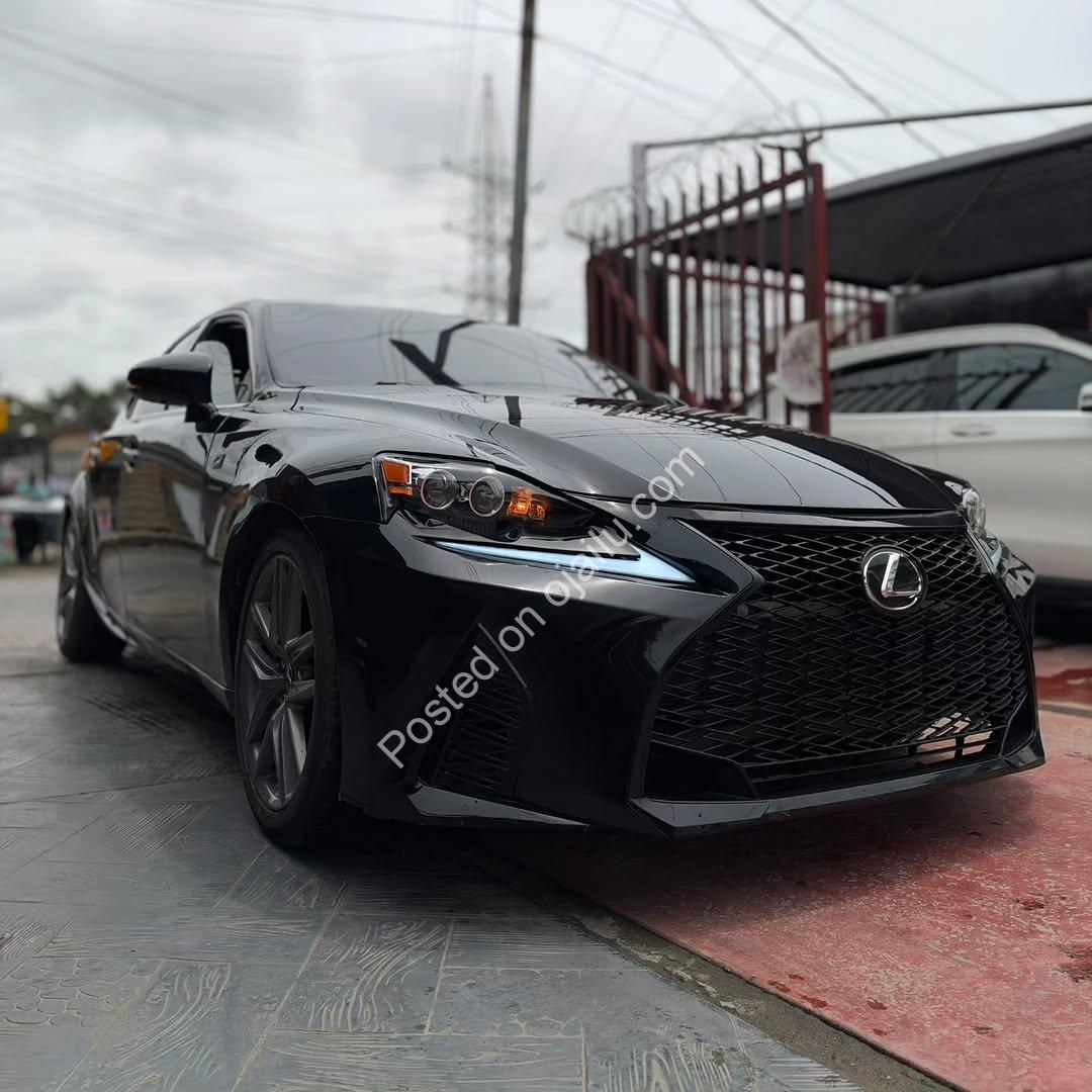 2014 Lexus IS350 F-Sport: Accident-Free, Loaded, Must-See!