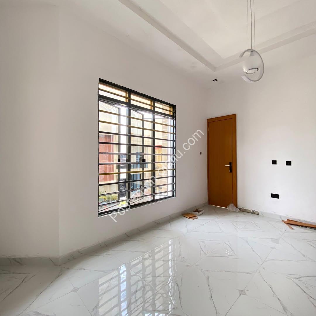 Newly Built 4-Bedroom Ensuite Duplex in Sangotedo