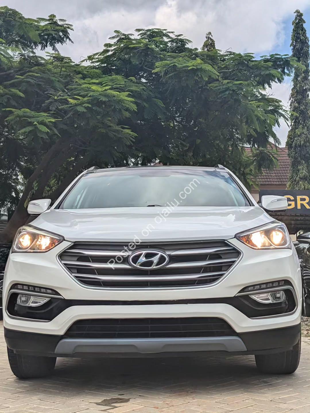 Accident-Free 2018 Hyundai Santa Fe Sport AWD – Pristine!