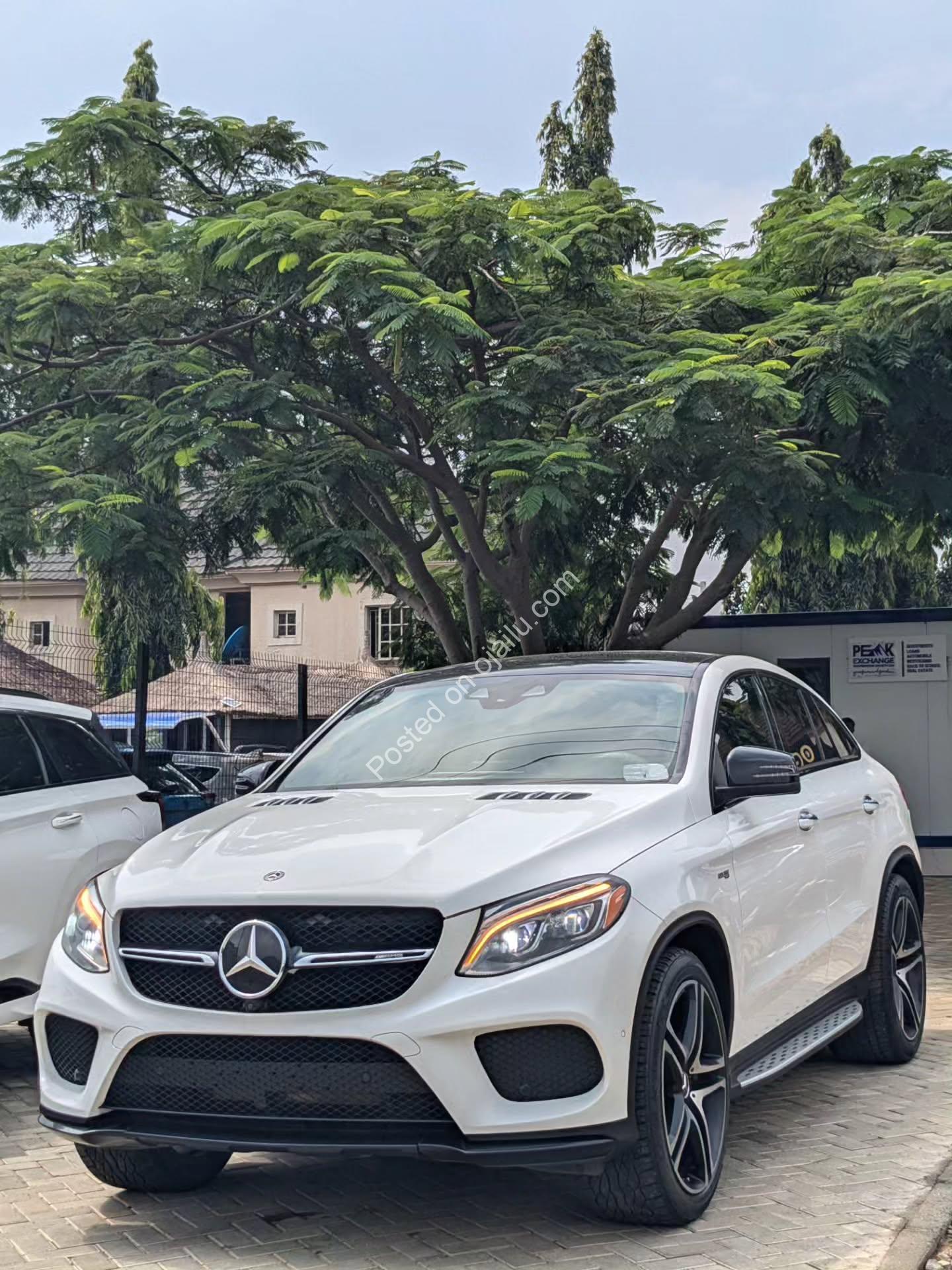 2018 Mercedes GLE 43 AMG – Accident-Free Luxury SUV