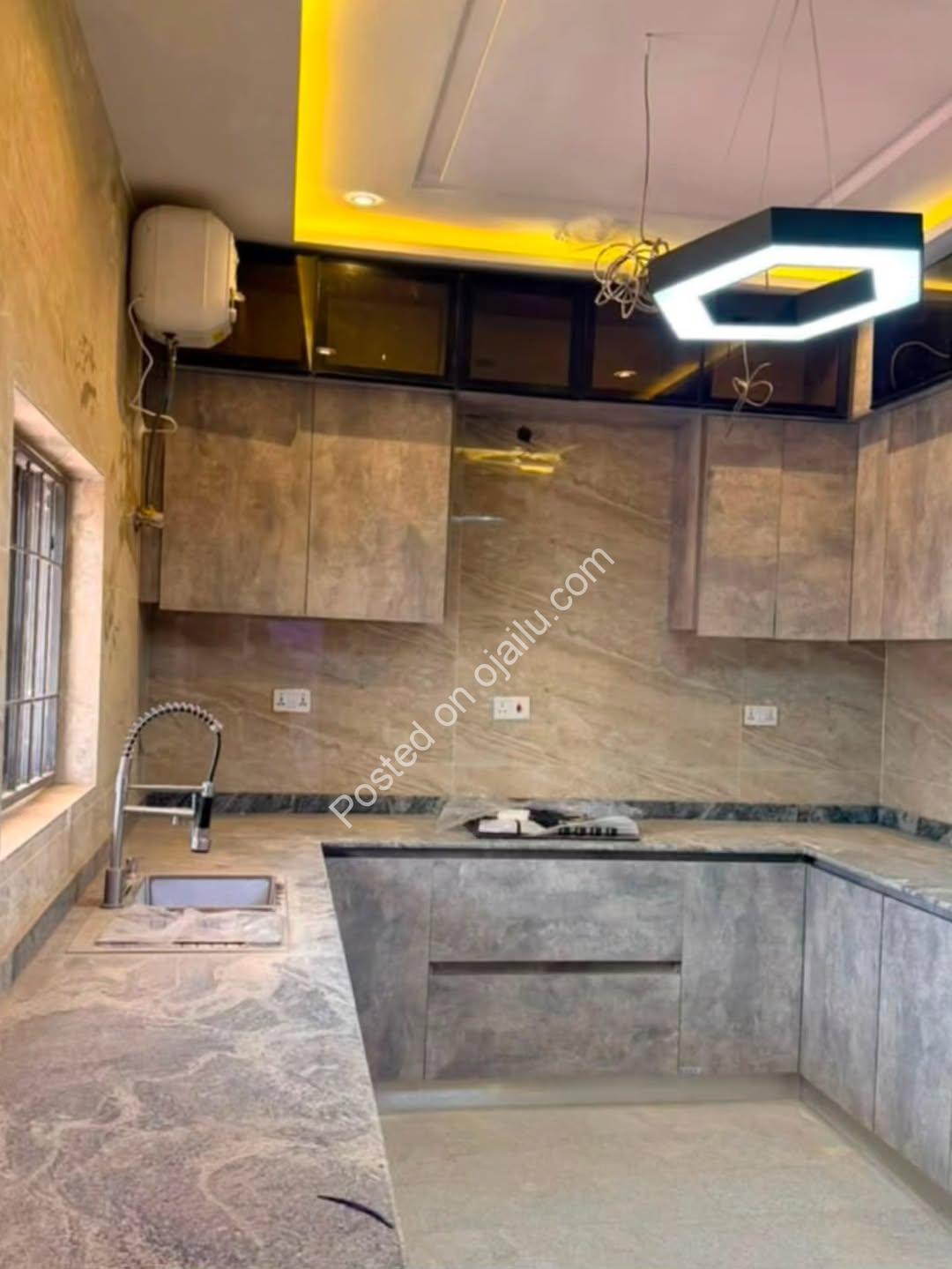 Live Grandly in Guzape: 5-Bed Terrace Duplex + BQ