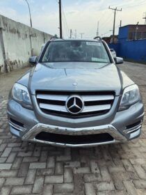 Luxury 2014 Mercedes GLK350 4MATIC – Panoramic Roof!