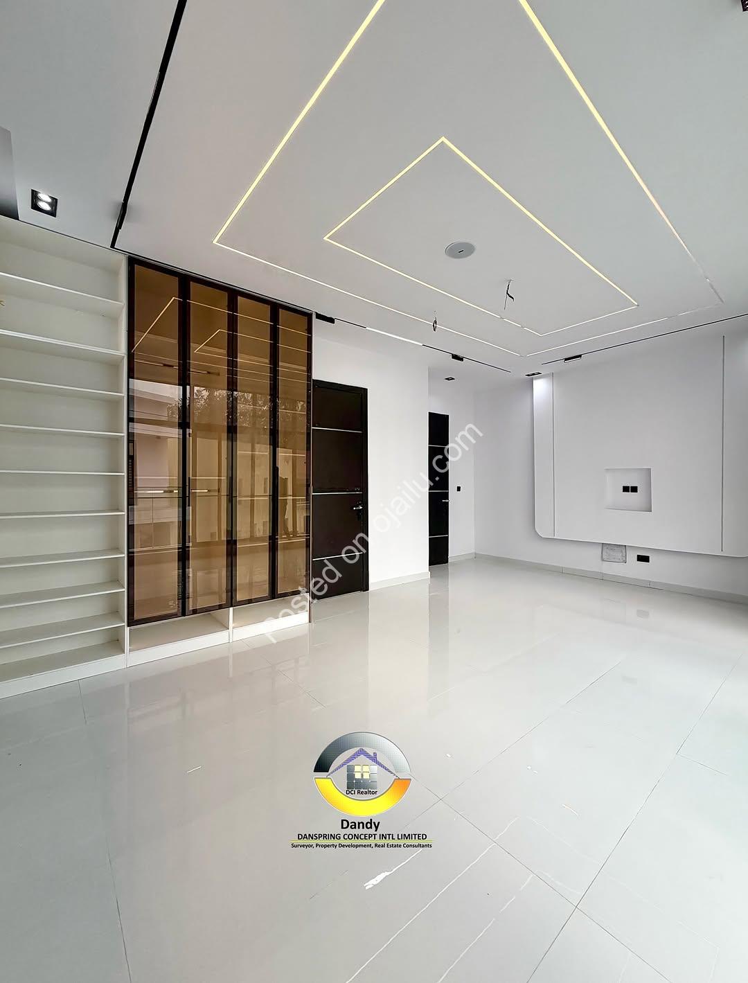 Splash Into Serenity: 5-Bed Ikota Duplex + Pool