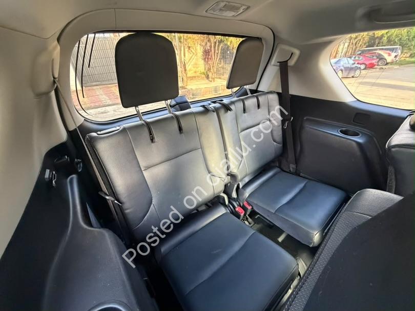 2018 Lexus GX460 Luxury – Silver on Black, Extremely Clean