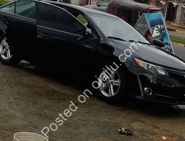 Sleek 2013 Toyota Camry – First Body, Everything Works!