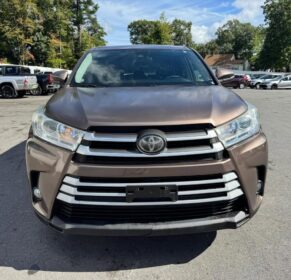 2017 Toyota Highlander LE Plus V6 – Run & Drive