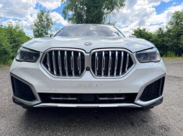 Dominate the Road: 2020 BMW X6 xDrive40i AWD