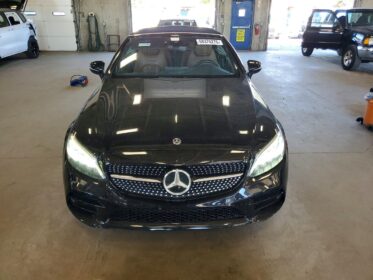 Luxury Mercedes-Benz C 300 – Run & Drive Ready