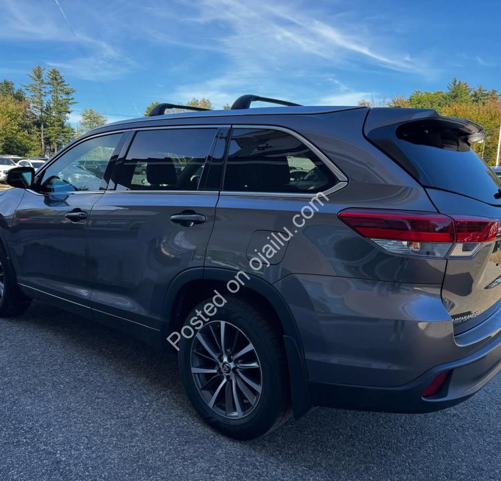 2017 Toyota Highlander XLE V6 – Run N’ Drive, Ready to Go!