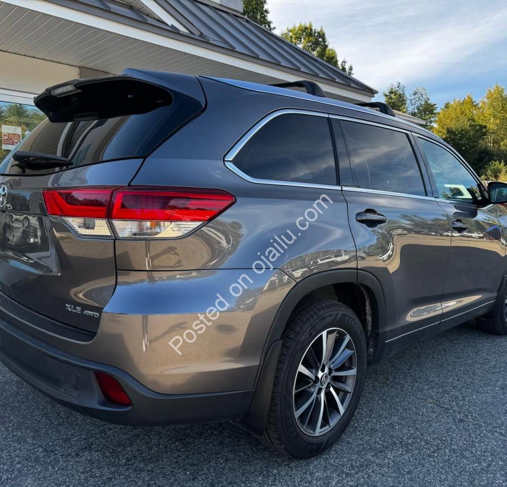 2017 Toyota Highlander XLE V6 – Run N’ Drive, Ready to Go!