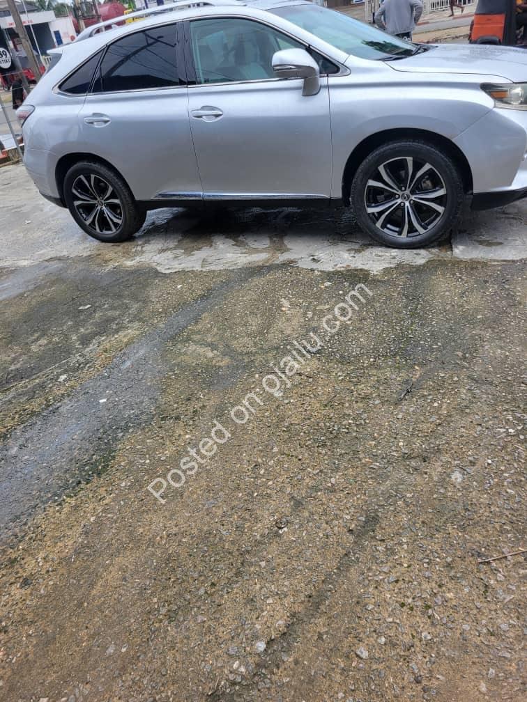 Pristine 2012 Lexus RX350 – Untouched Engine, Ice-Cold AC!