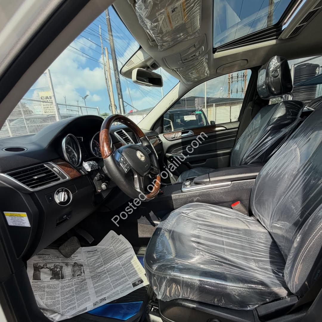 Luxury 2014 Mercedes-Benz ML350 – Open-Roof Style Icon