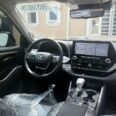2021 Toyota Highlander Platinum AWD – Blacked-Out Luxury, Priced to Move